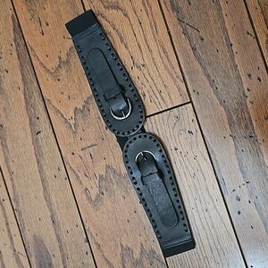 Kew Black Leather Belt Top Stitch Size Large Leather With Elastic